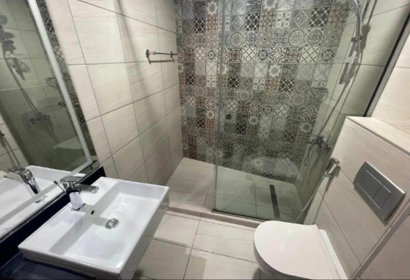 2-Bedroom Apartment for Rent in الوردة بيضاء, قرية جميرا الدائرية, Dubai — photo 11