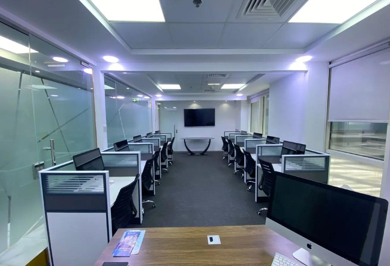 Fitted Shop for Rent in Latifa Tower, Trade Center First, Dubai — photo 9