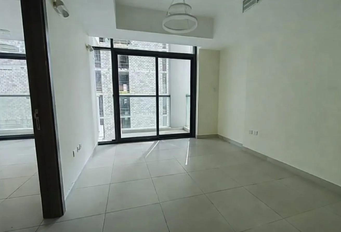 1-Bedroom Apartment for Sale in Central Park Tower, District 12, Dubai — photo 2