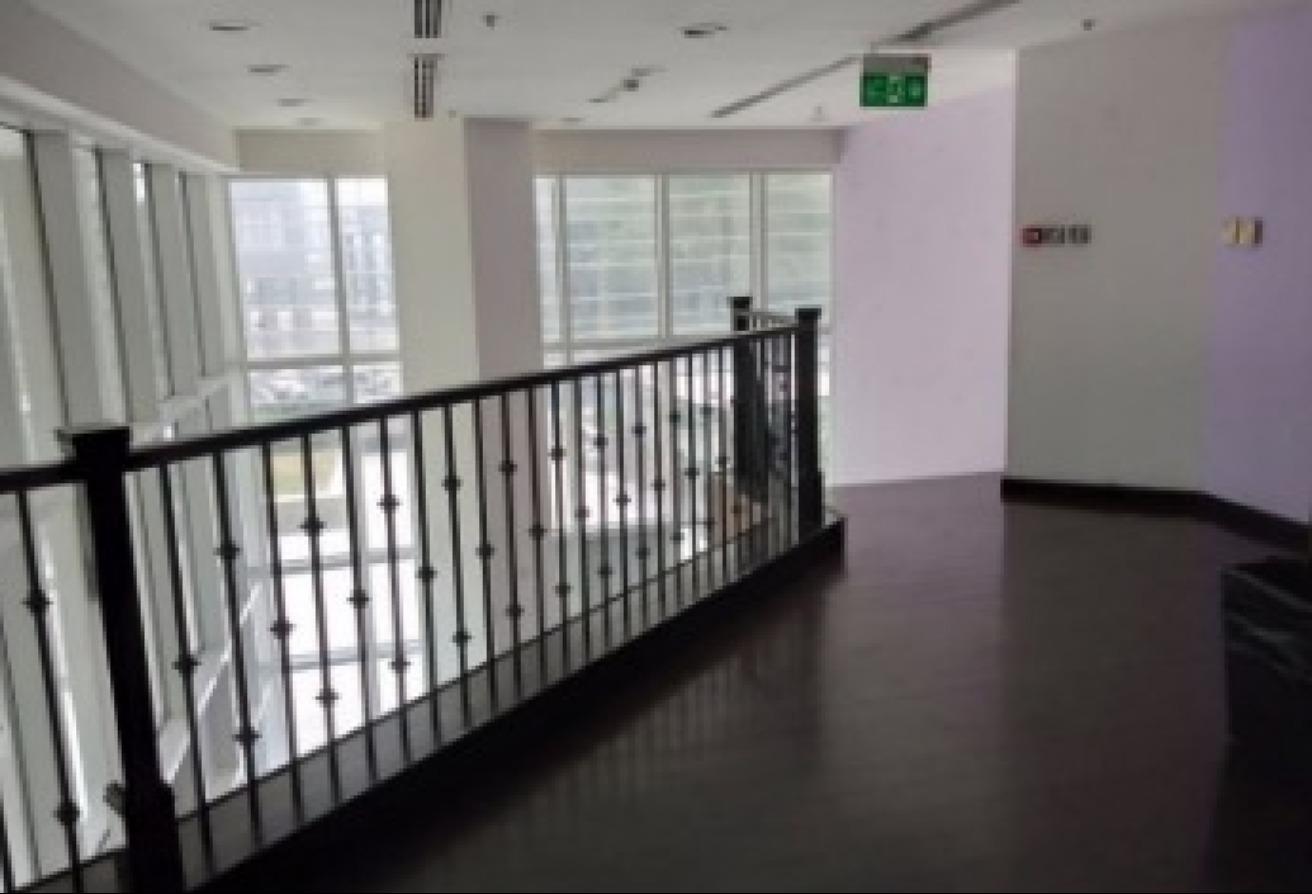 Retail Space for Rent | Furnished | Vacant — photo 3
