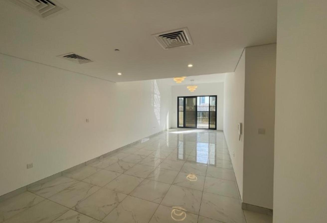 Modern 2 BR | Huge layout | Prime location — photo 2