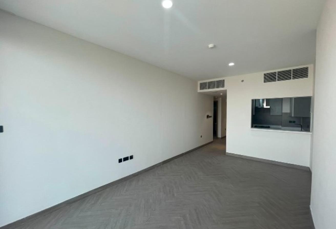 Well-Proportioned 1BR + Maid | Balcony — Alef Noon Residence, District 16, Dubai — photo 3